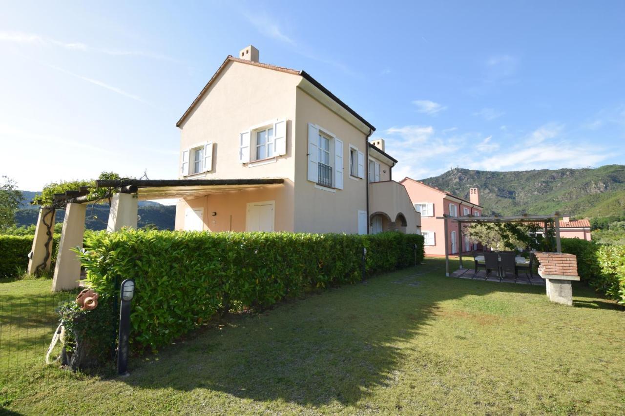 Case Vacanze Malonghe Deiva Marina Luaran gambar