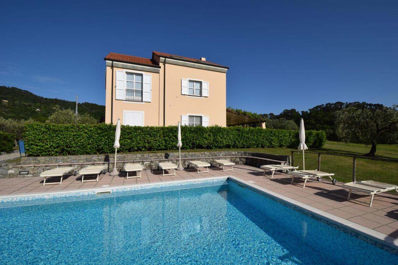 Case Vacanze Malonghe Deiva Marina Luaran gambar