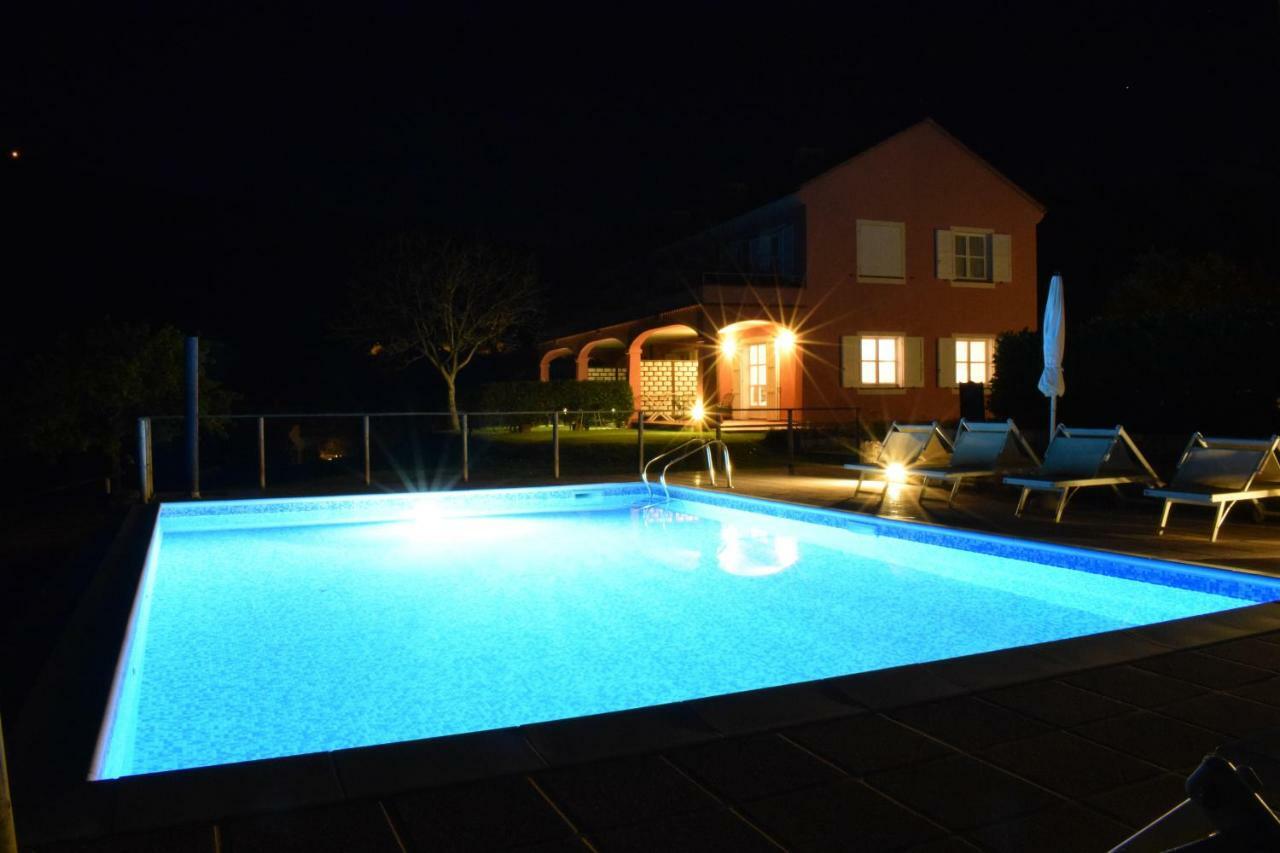 Case Vacanze Malonghe Deiva Marina Luaran gambar