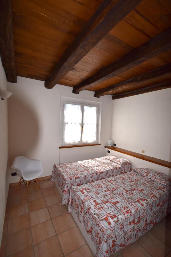 Case Vacanze Malonghe Deiva Marina Luaran gambar